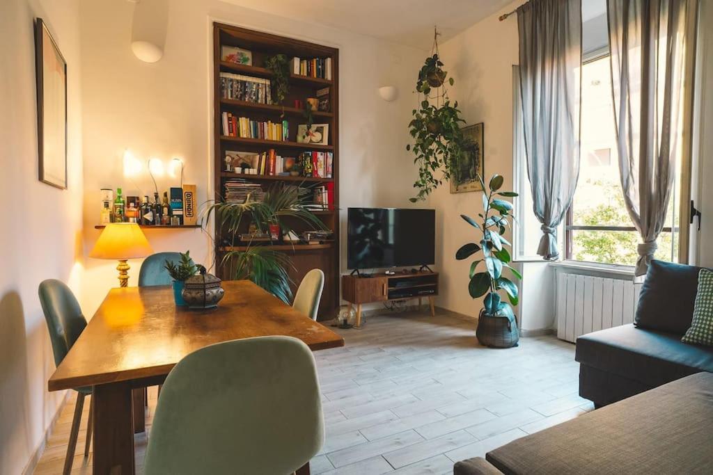 Vaticano/Trastevere Floreal Suite Roma Esterno foto